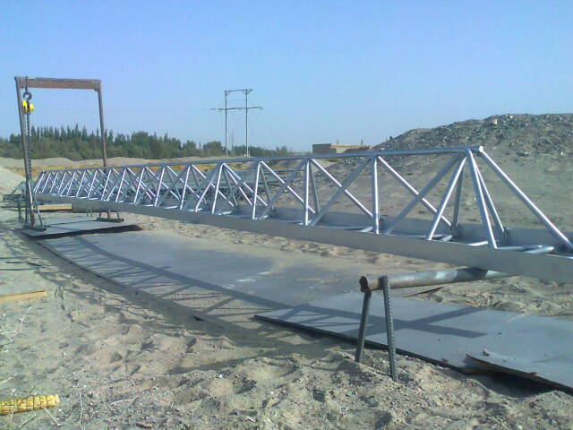 感城镇专业承揽大中小型喷涂翻新施工业务！